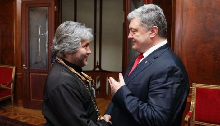 Порошенко – не только апостол Петр, но и святой Николай, – «клирик» СцУ